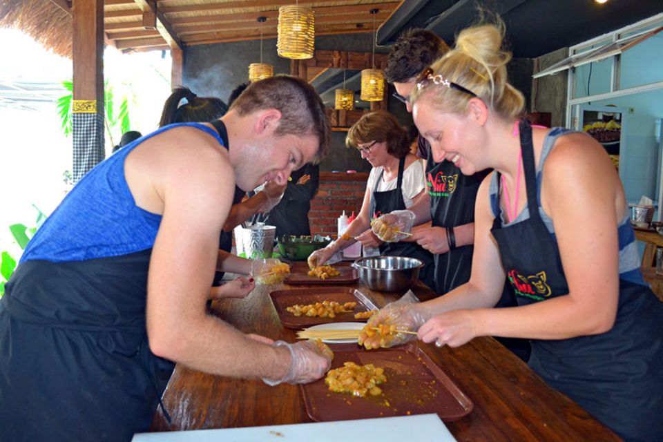 Kathmandu: Private Cooking Class With Transfers and Lunch - Common questions