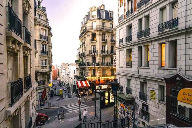 Kids/Teens Escape Game in Montmartre - Photography and Memories