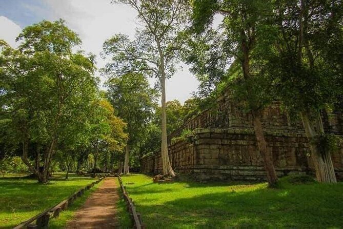 Koh Ker Pyramid Temple & Beng Mealea Jungle Temple - Exploring Koh Ker Pyramid Temple