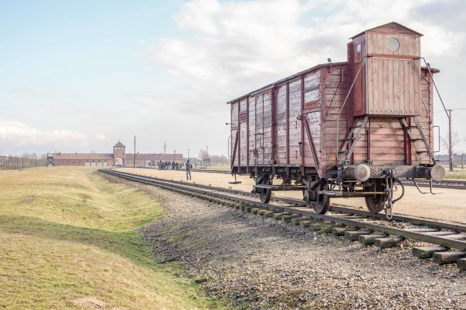 Krakow: Auschwitz Birkenau Museum Guided Tour With Pickup - Participant Information