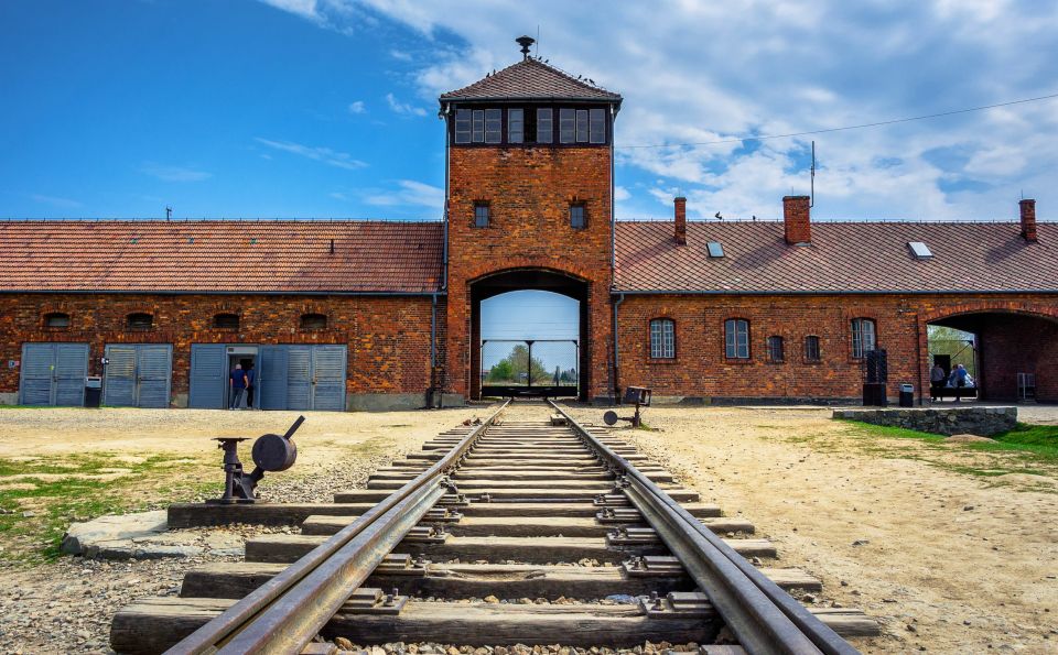 Krakow: Guided Auschwitz Birkenau Tour - Booking Details