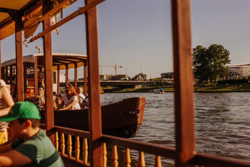Krakow: Traditional Sightseeing Gondola on the Vistula River - Review Summary
