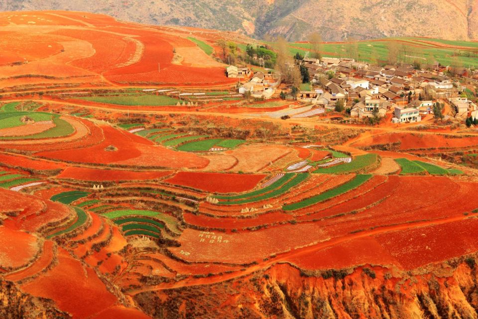 Kunming: 2-Day Dongchuan Red Land Photography Private Tour - Inclusions and Tour Guide Services