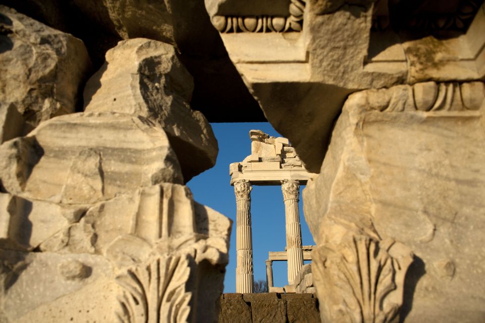 Kusadasi & Selcuk: Day Tour to Pergamon & Asklepion - Historical Insights and Exploration