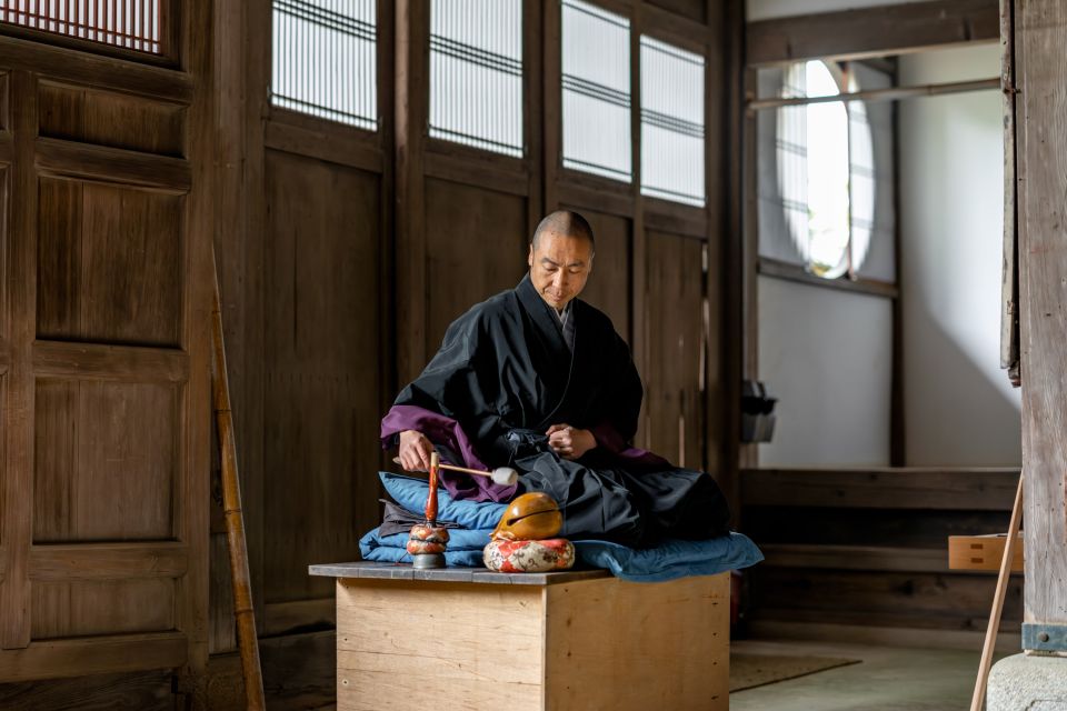 Kyoto: Practice a Guided Meditation With a Zen Monk - Participating in Q&A Session