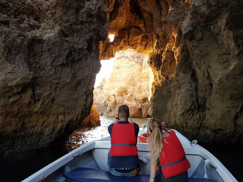Lagos: Ponta Da Piedade Grotto 1-Hour Tour With Local Guide - Booking and Logistics