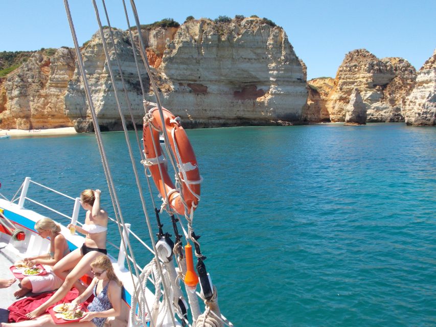 Lagos: Sailboat Trip to Ponta Da Piedade - Review Summary