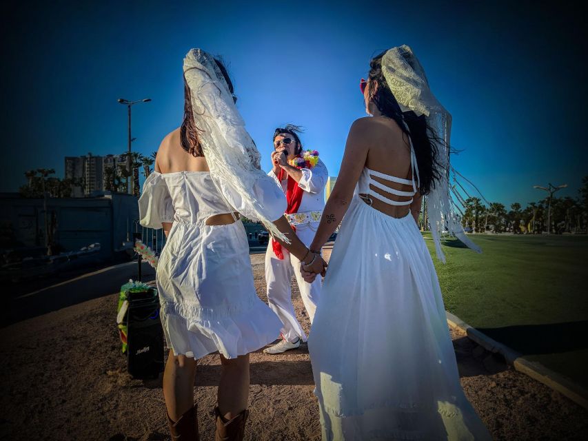Las Vegas: Elvis Wedding at the Las Vegas Sign With Photos - Review Summary