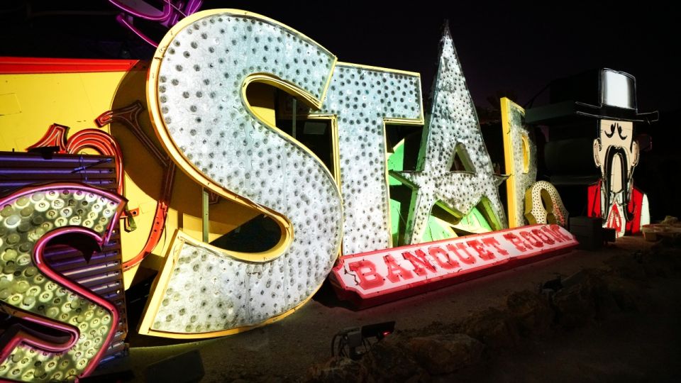 Las Vegas: Night Helicopter Flight and Neon Museum Tour - Unique Experience