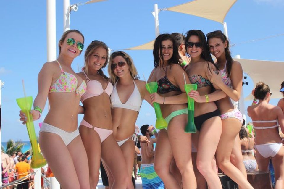 Las Vegas Pool Party Crawl by Party Bus W/ Free Drinks - Safety Guidelines