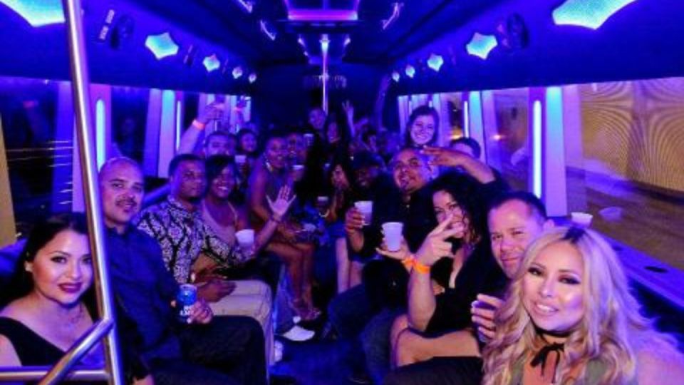 Las Vegas: Private Party Bus Tour of Vegas Strip W Champagne - Full Description