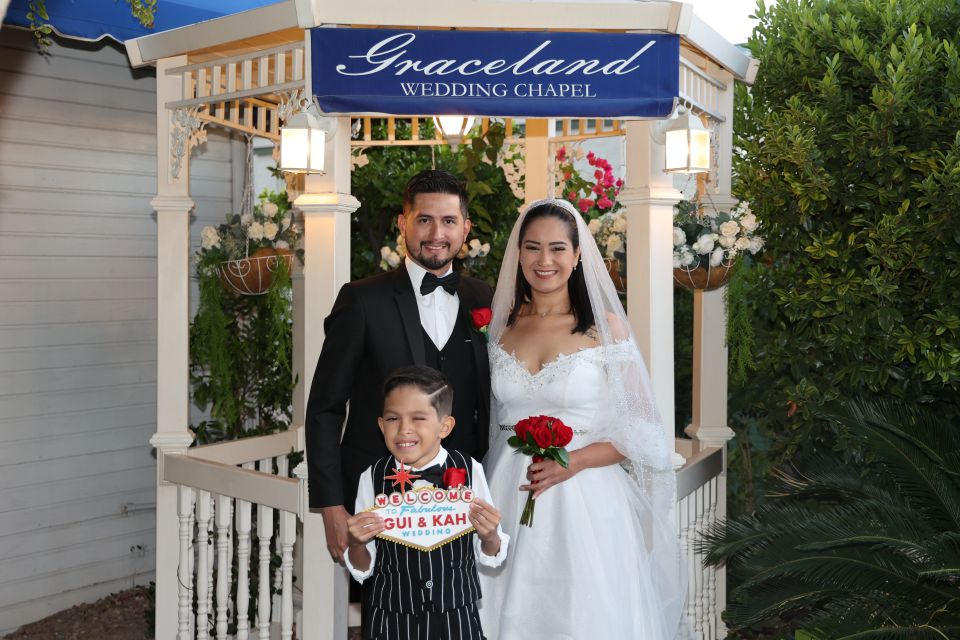 Las Vegas: Wedding or Vow Renewal at Graceland Chapel - Customer Testimonials