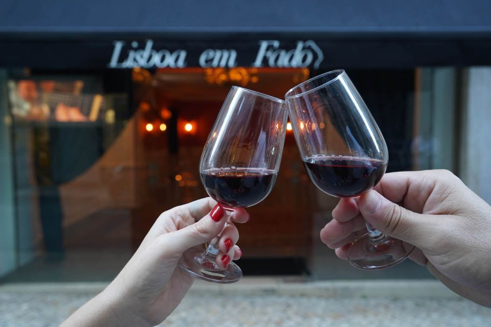 Lisbon: Evening Intimate Live Fado Music Show With Port Wine - Customer Reviews
