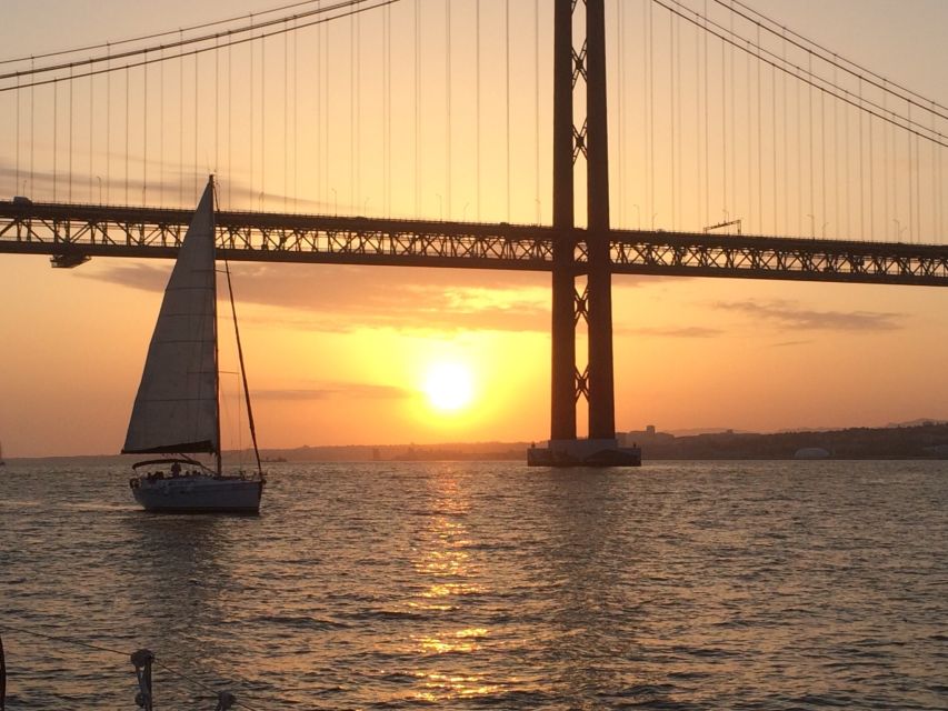 Lisbon: Luxury Private Sailing Boat Cruise on River Tagus - Customer Reviews