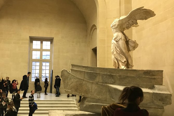 Louvre Museum Masterpieces Skip-the-Line and Small-Group Tour - Critiques and Challenges