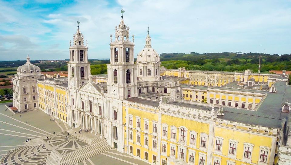 Mafra, Ericeira Private Tour From Lisbon - Inclusions: Pick-up, Transportation, and Guide