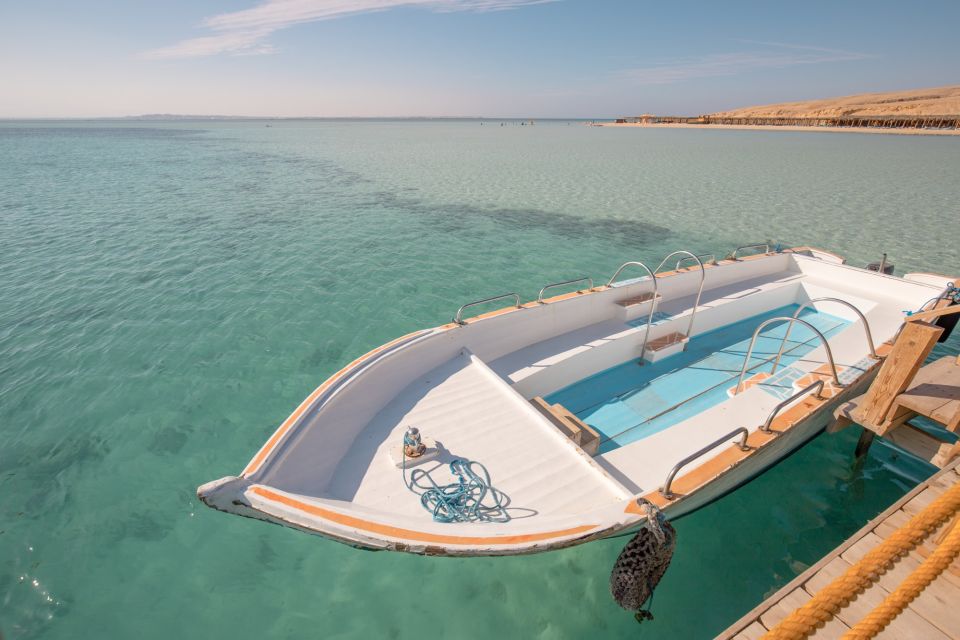 Makadi Bay: Orange Island Trip With Snorkel & Parasailing - Activity Description