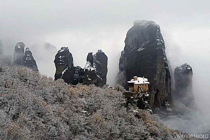 Meteora Monasteries Half-Day Small Group Tour With Transport - Guide and Driver Feedback