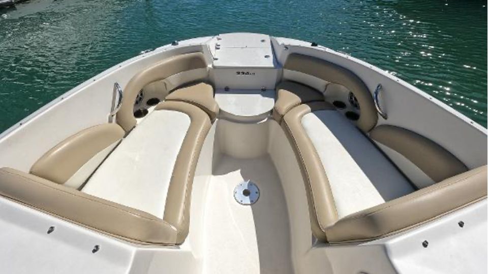 Miami: 24-Foot Private Boat for up to 8 People - Miscellaneous