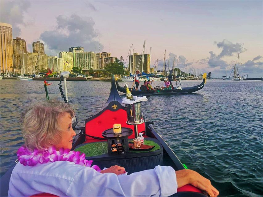 Military Families Love This Gondola Cruise in Waikiki Fun - Participant and Date Selection
