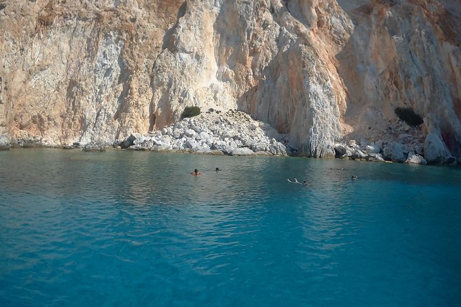 Milos Sailing Tour With Snorkeling and Lunch - Customer Reviews