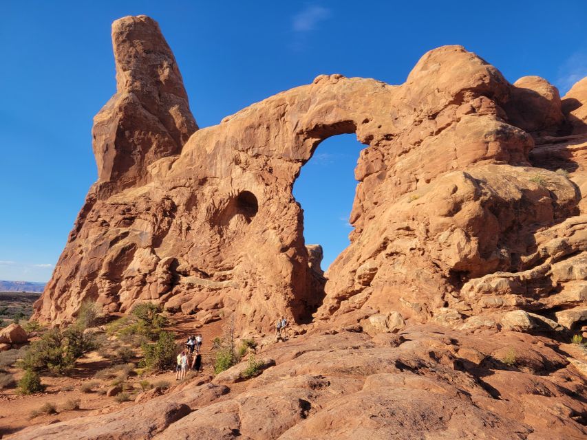 Morning Arches National Park 4x4 Tour - Tour Logistics