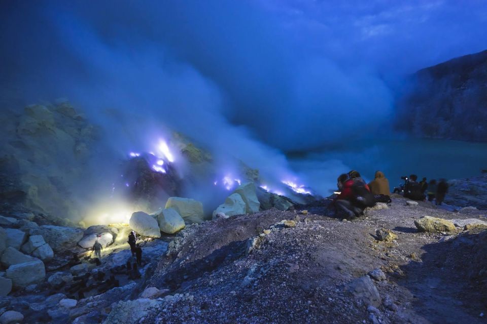 Mount Ijen Volcanic Crater Overnight Trip From Bali - Full Description