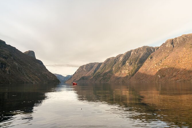Mountains, Fjords and City: 3-Day All Inclusive-Guided Tour - Accommodation Details