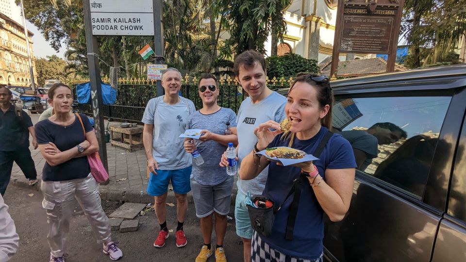 Mumbai: Discover Mumbai's Street & Beach With Food Tour - Cultural Experience
