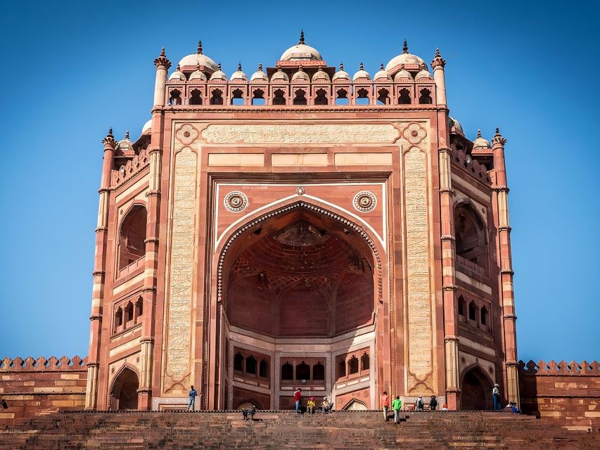 New Delhi: 2-Day Tour of Agra & Fatehpur by Superfast Train - Pickup Locations and Accessibility