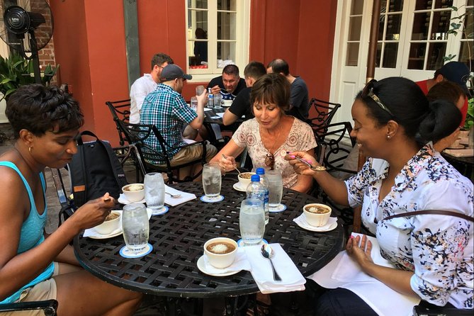 New Orleans Food Walking Tour of the French Quarter With Small-Group Option - Expert Tour Guides