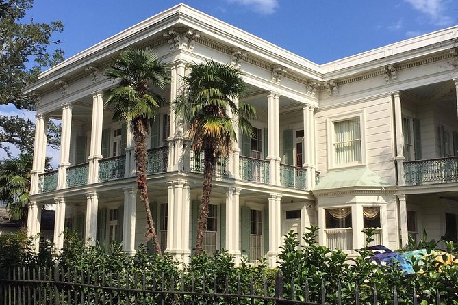 New Orleans Homes of the Rich and Famous Tour of the Garden District - Booking Information and Pricing