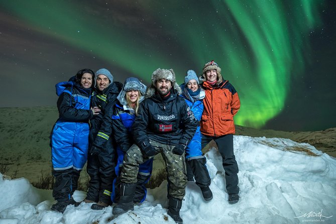 Northern Lights Private Tour With Your Special Ones - Greenlander - Gourmet Dining Under the Northern Lights