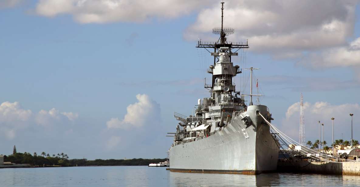 Oahu: Pearl Harbor, USS Arizona, Might Mo, & Honolulu Tour - Customer Ratings and Reviews