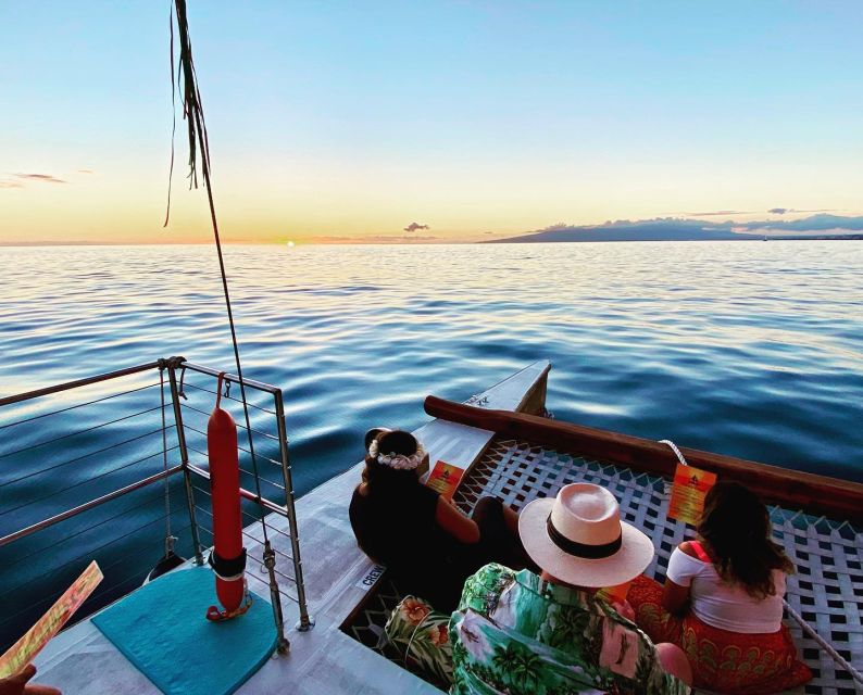 Oahu: Traditional Canoe Sunset Cruise With Dinner - Participant and Date Selection