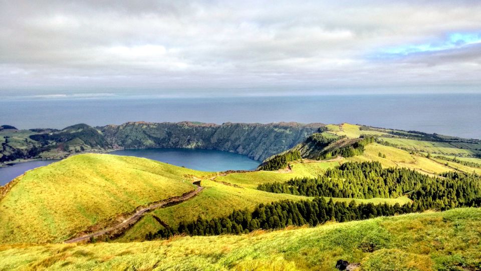 Off the Beaten Track Sete Cidades Half-Day 4X4 Tour - Tour Highlights