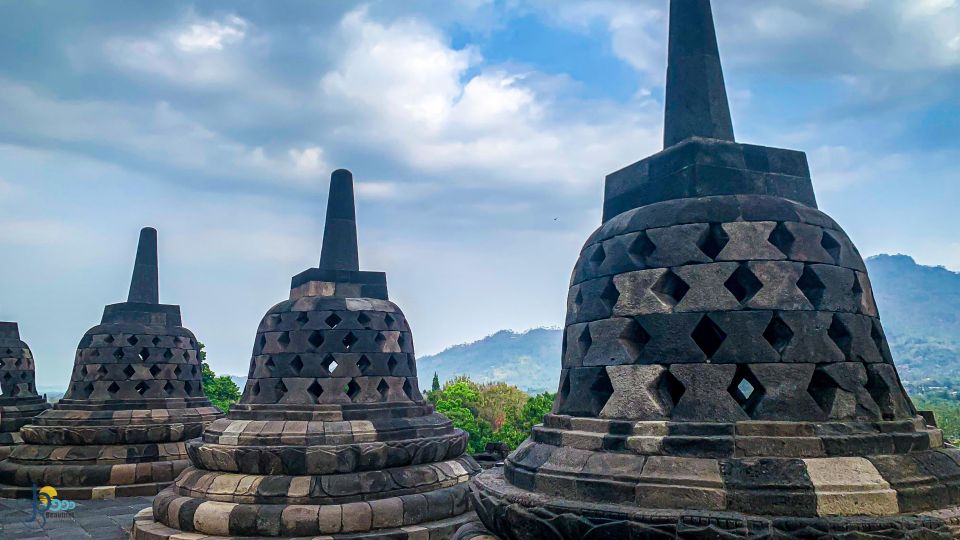 One Day Tour: Punthuk Setumbu - Borobudur Climb - Prambanan - Zone 1 Closure Details