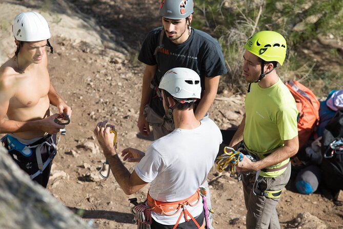 Outdoor Climbing for Beginners - Common Mistakes to Avoid as a Beginner