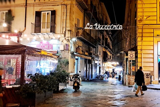 Palermo by Night: Tour in the Center Among Art, Monuments and Mysteries - Common questions