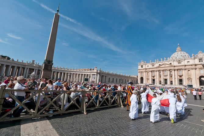 Papal Audience Experience Tickets and Presentation With an Expert Guide - Company Response and Management