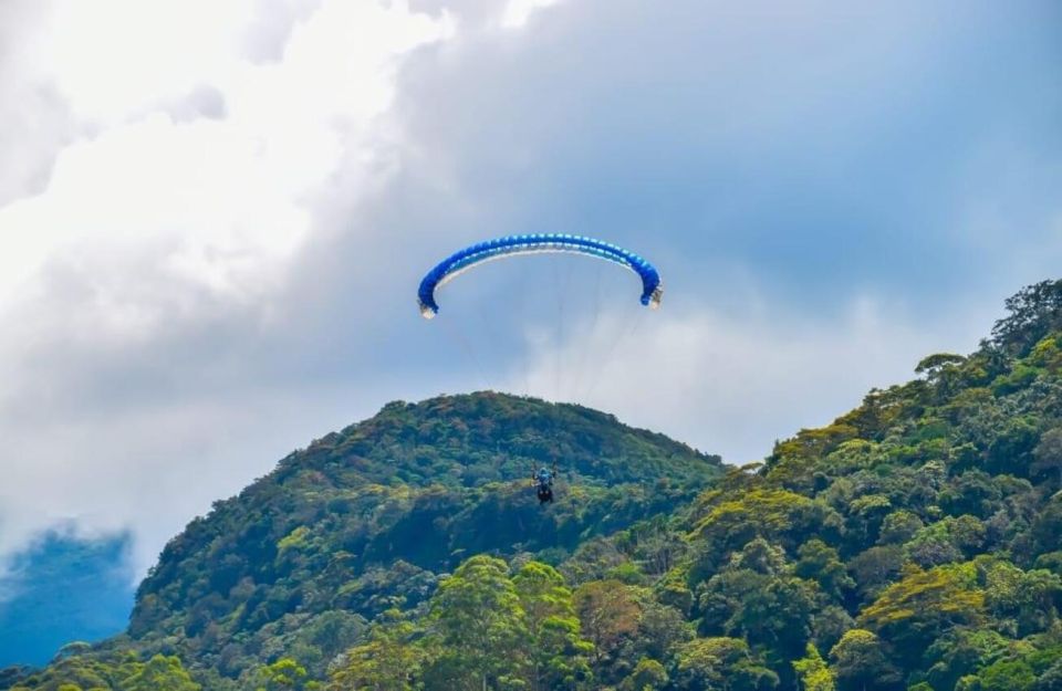 Paragliding in Kandy - Directions