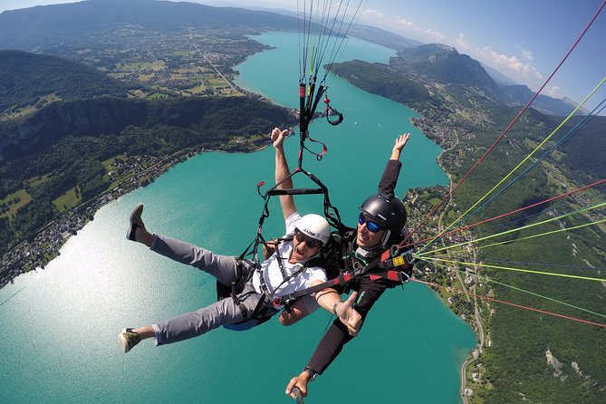 Paragliding Performance Flight Over the Magnificent Lake Annecy - Booking Support
