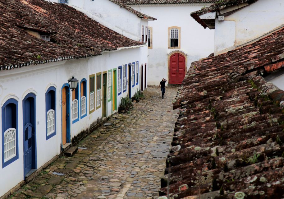 Paraty Scavenger Hunt and Sights Self-Guided Tour - Tour Features