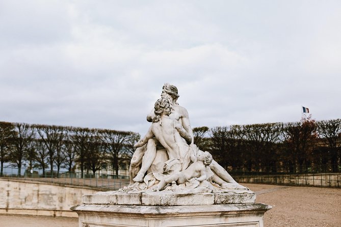 Paris City Center "the History of Paris" Exclusive Guided Walking Tour - Tour Guides