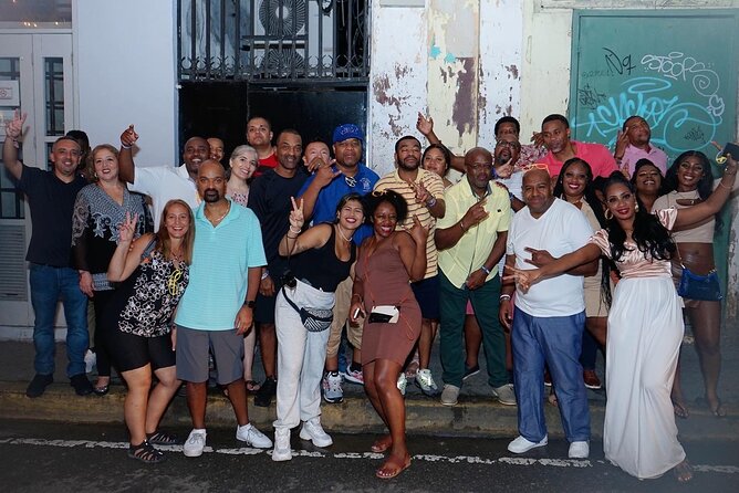 Party in Casco Viejo With the Panama Barcrawl! - Contact and Support