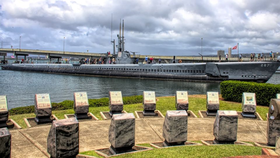 Pearl Harbor: USS Arizona Memorial & Battleship Missouri - Transportation and Logistics
