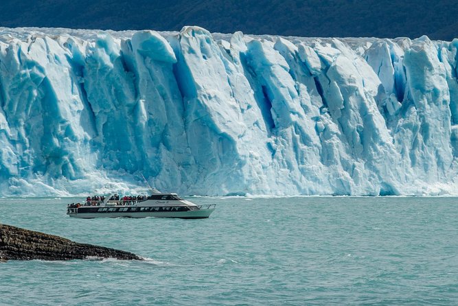 Perito Moreno Glacier With Navigation From El Calafate - Pickup and Meeting Information