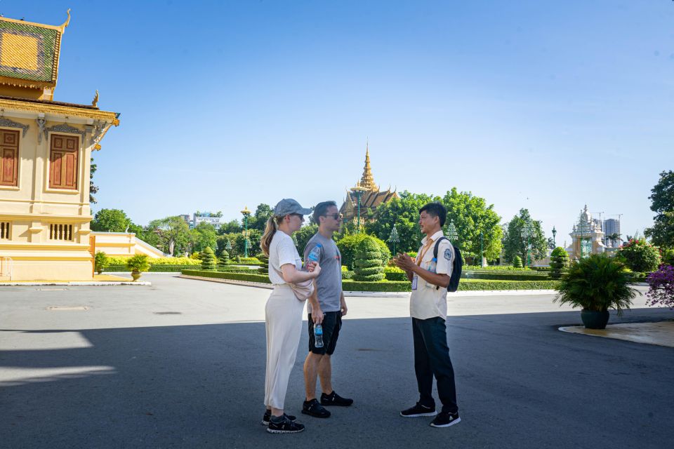 Phnom Penh Historical - Small Group Tour - Common questions