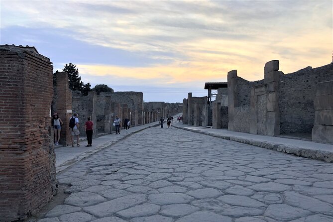 Pompeii From the Afternoon to the Sunset - Pompeii After Dark: A Different Perspective