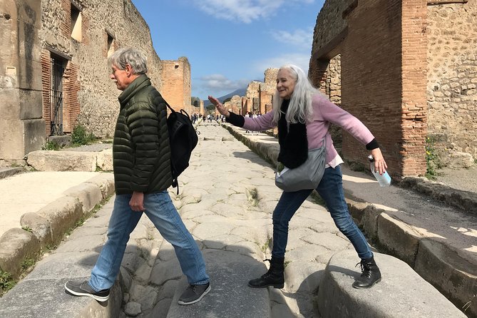 Pompeii Guided Tour & Horse Riding on Vesuvius With Wine Tasting - Recommendations and Highlights